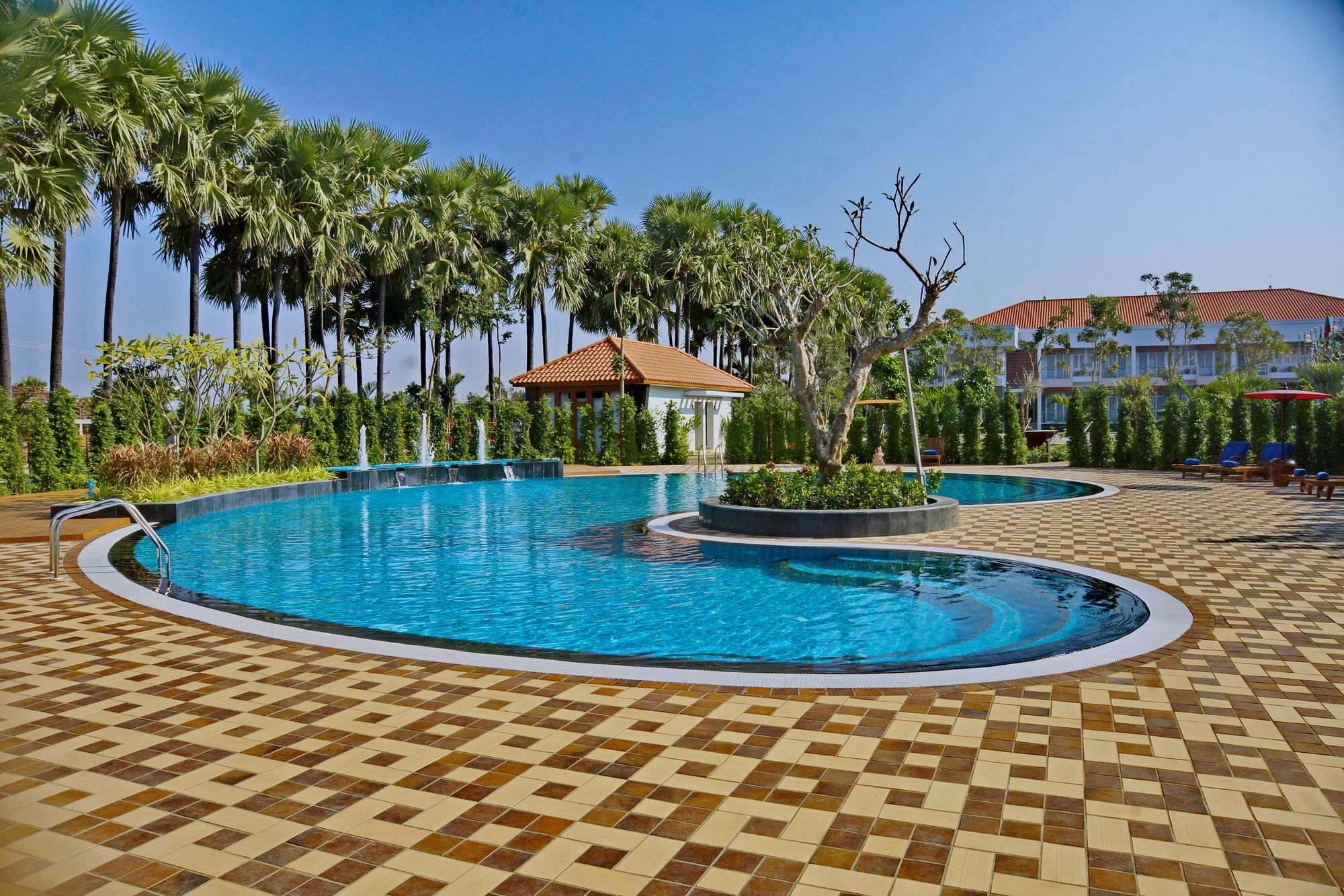 The Regency 4* Bagan